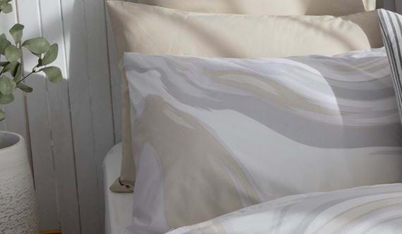 Brief 24 Social Swirl DCS FB 3